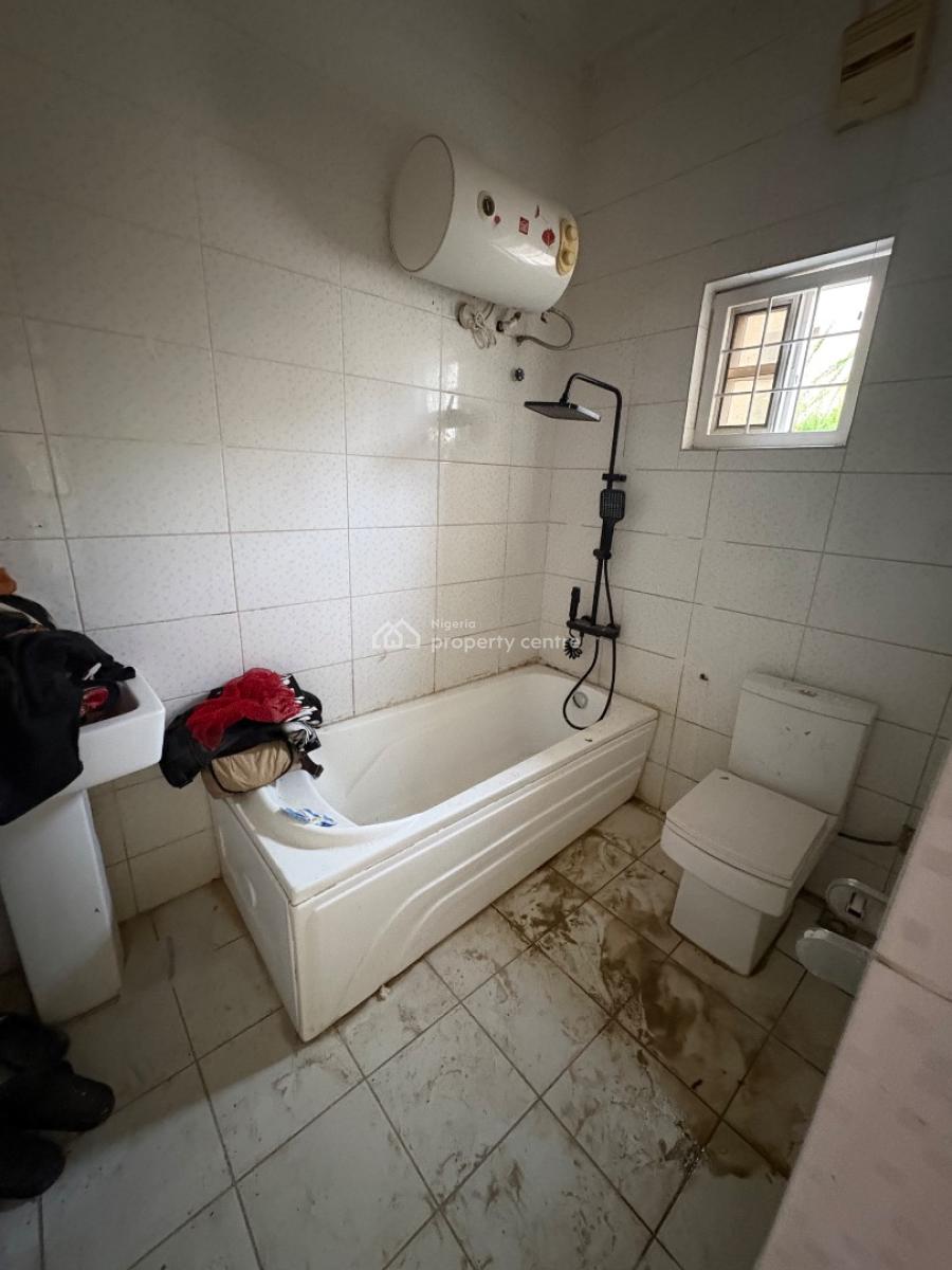 Standard 4-bedroom Penthouse, Von Axis, Lugbe District, Abuja, House for Rent