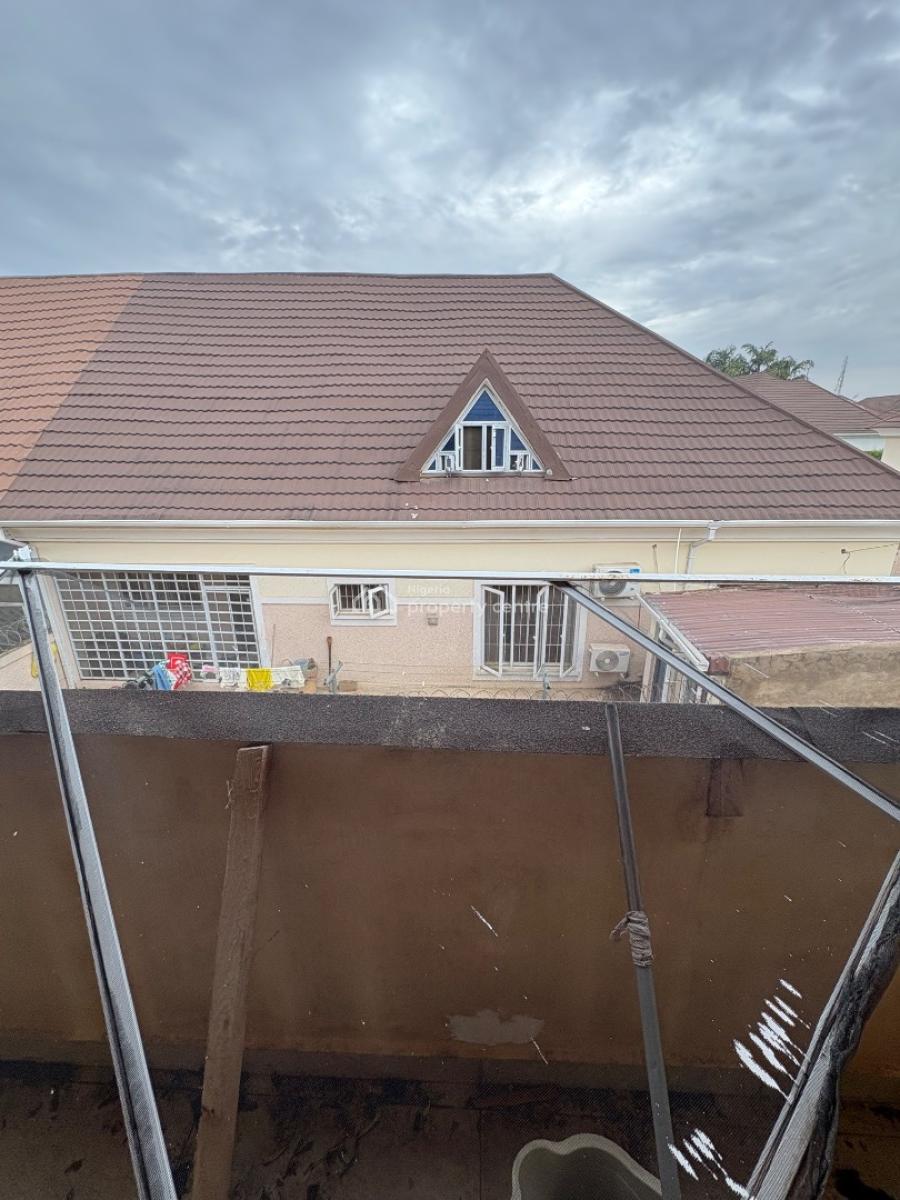 Standard 4-bedroom Penthouse, Von Axis, Lugbe District, Abuja, House for Rent