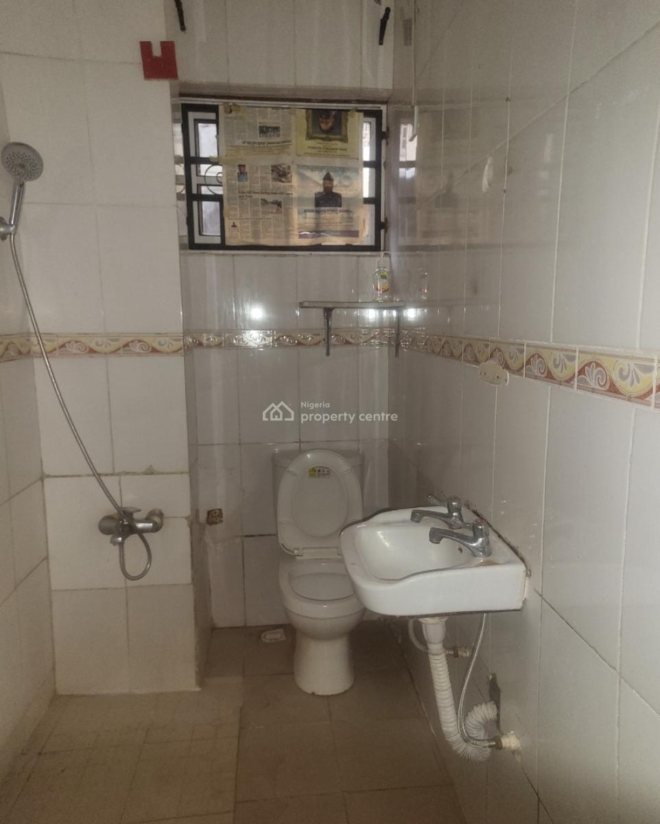 Luxurious Massive 1 Bedroom Flat, By Games Village, Kaura, Abuja, Flat / Apartment for Rent