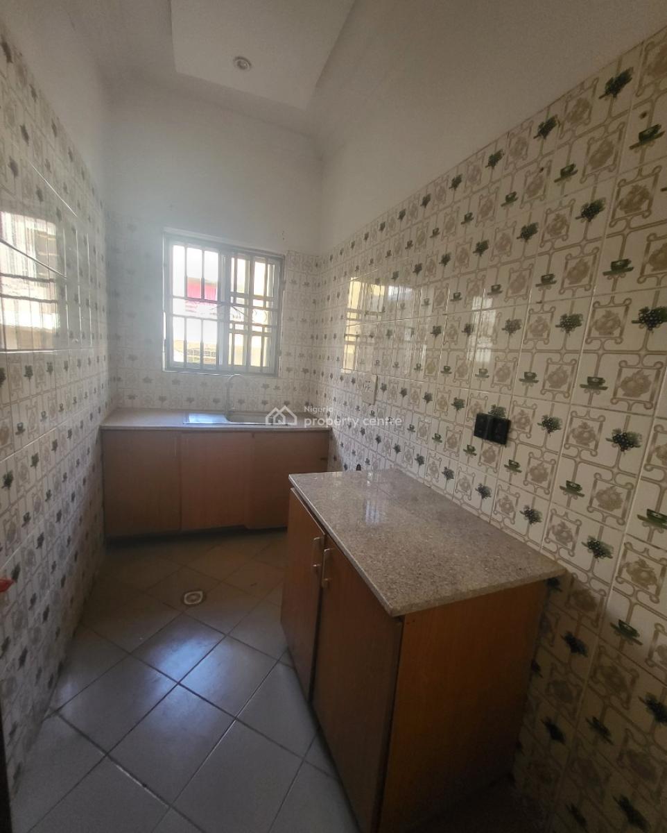 Luxurious Massive 1 Bedroom Flat, By Games Village, Kaura, Abuja, Flat / Apartment for Rent