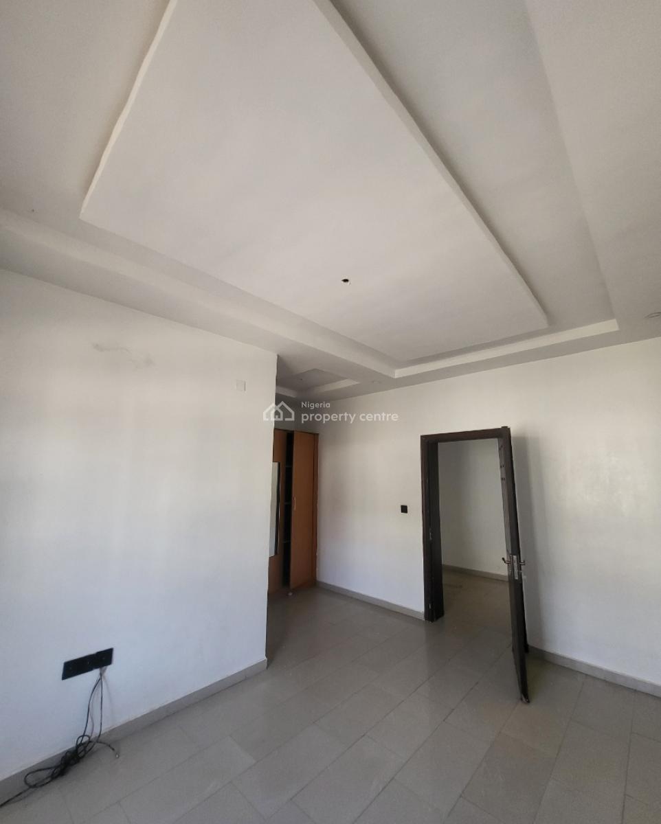 Luxurious Massive 3 Bedroom Flat, By Games Village, Kaura, Abuja, Flat / Apartment for Rent