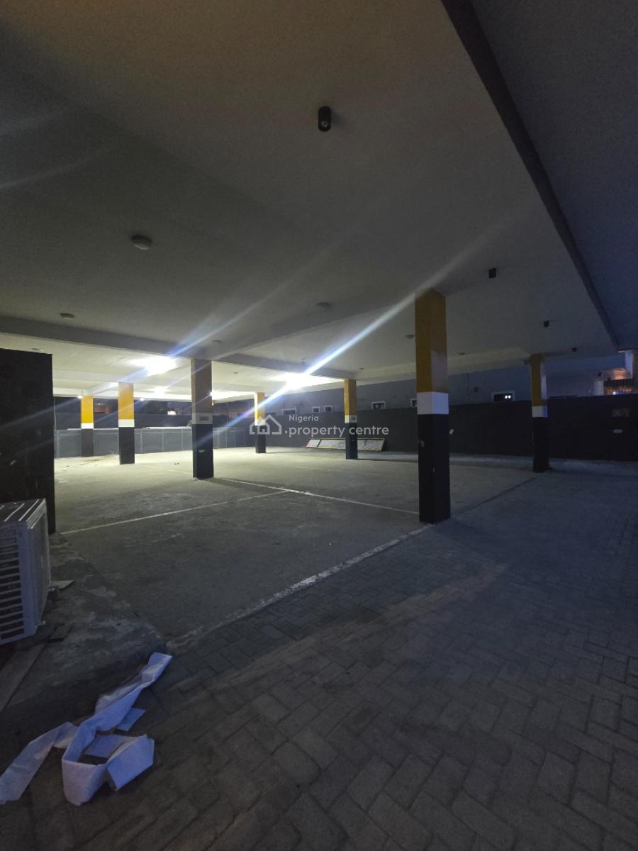 Commercial Building, Ikate, Lekki, Lagos, Plaza / Complex / Mall for Sale