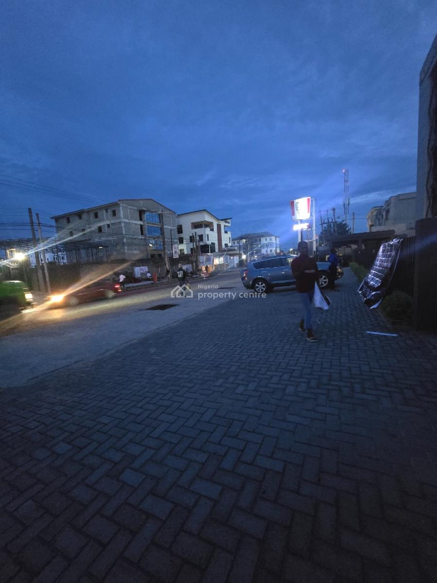 Commercial Building, Ikate, Lekki, Lagos, Plaza / Complex / Mall for Sale