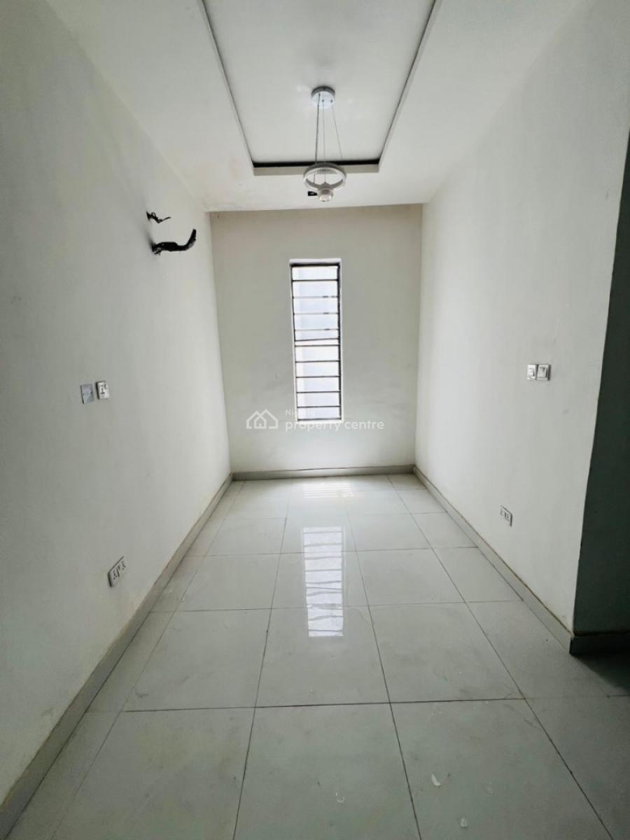 4 Bedroom Semi Detached Duplex, 4 Bedroom Semi Detached Duplex, Ikota, Lekki, Lagos, Semi-detached Duplex for Sale