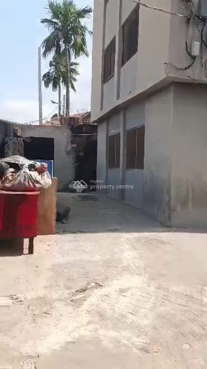 12 Units of Flats, Egbeda, Alimosho, Lagos, Block of Flats for Sale