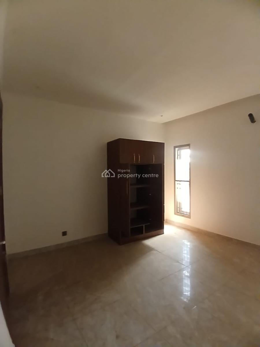 Newly Built 5 Bedroom Terrace with Bq, Serene Environment, Asokoro District, Abuja, Terraced Duplex for Rent