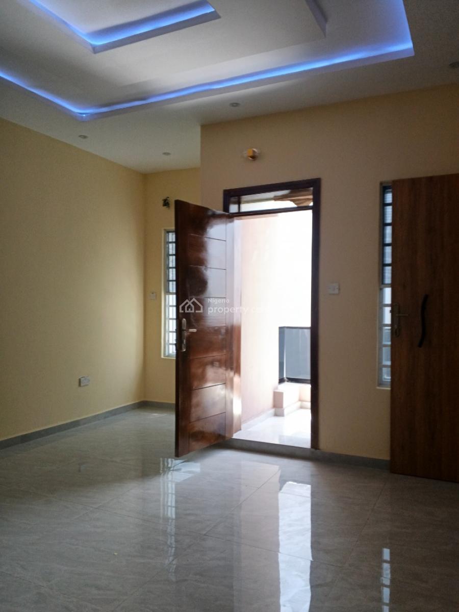 Brand New 2bedroom Flat with Inverter Iin an Estate Harris Drive Vgc, Lekki Phase 2, Lekki, Lagos, Flat / Apartment for Rent