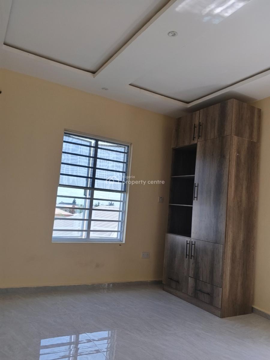 Brand New 2bedroom Flat with Inverter Iin an Estate Harris Drive Vgc, Lekki Phase 2, Lekki, Lagos, Flat / Apartment for Rent