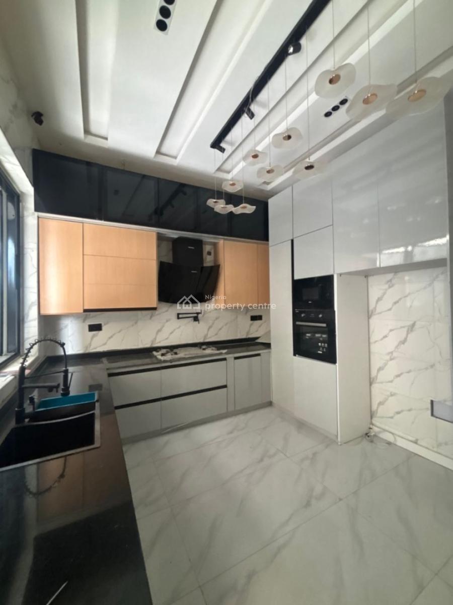 Exquisitely Built 4 Bedroom Terrace Duplex, Lekki, Lagos, Terraced Duplex for Sale