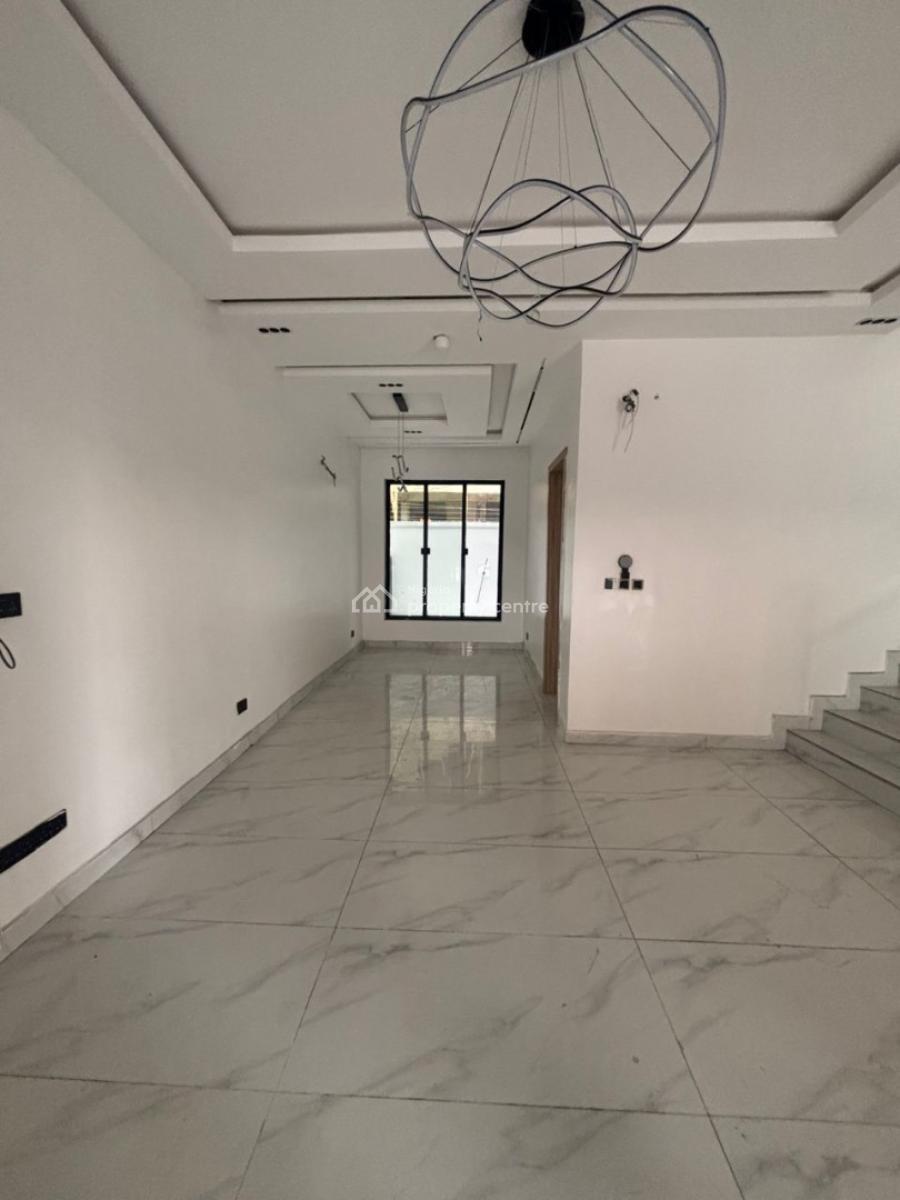 Exquisitely Built 4 Bedroom Terrace Duplex, Lekki, Lagos, Terraced Duplex for Sale