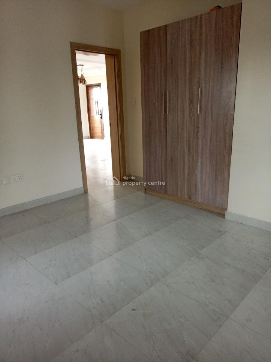 Dm for Video: Standard Room in Shared Duplex Secured Estate, Estate Close to Express Free From Flood, Agungi, Lekki, Lagos, Self Contain (single Rooms) for Rent