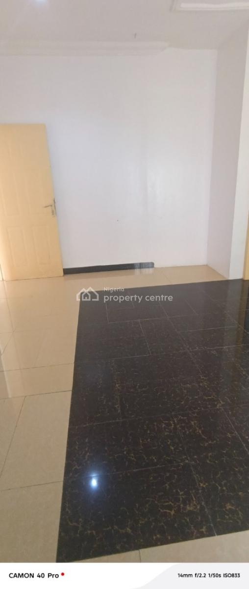 Clean and Sharp Mini Flat in Chevron Drive, Paradise 3 Estate, Lekki, Lagos, Mini Flat (room and Parlour) for Rent