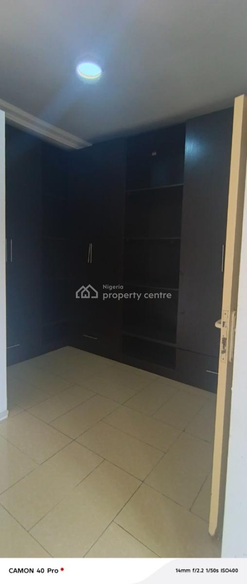 Clean and Sharp Mini Flat in Chevron Drive, Paradise 3 Estate, Lekki, Lagos, Mini Flat (room and Parlour) for Rent