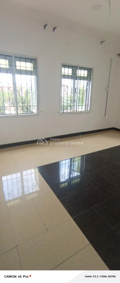 Clean and Sharp Mini Flat in Chevron Drive, Paradise 3 Estate, Lekki, Lagos, Mini Flat (room and Parlour) for Rent