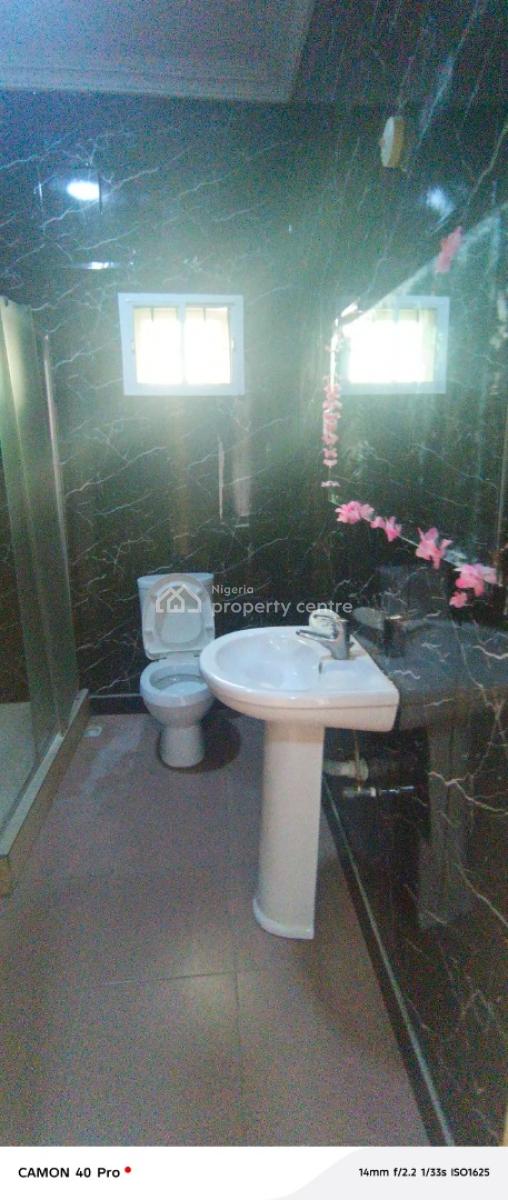 Clean and Sharp Mini Flat in Chevron Drive, Paradise 3 Estate, Lekki, Lagos, Mini Flat (room and Parlour) for Rent