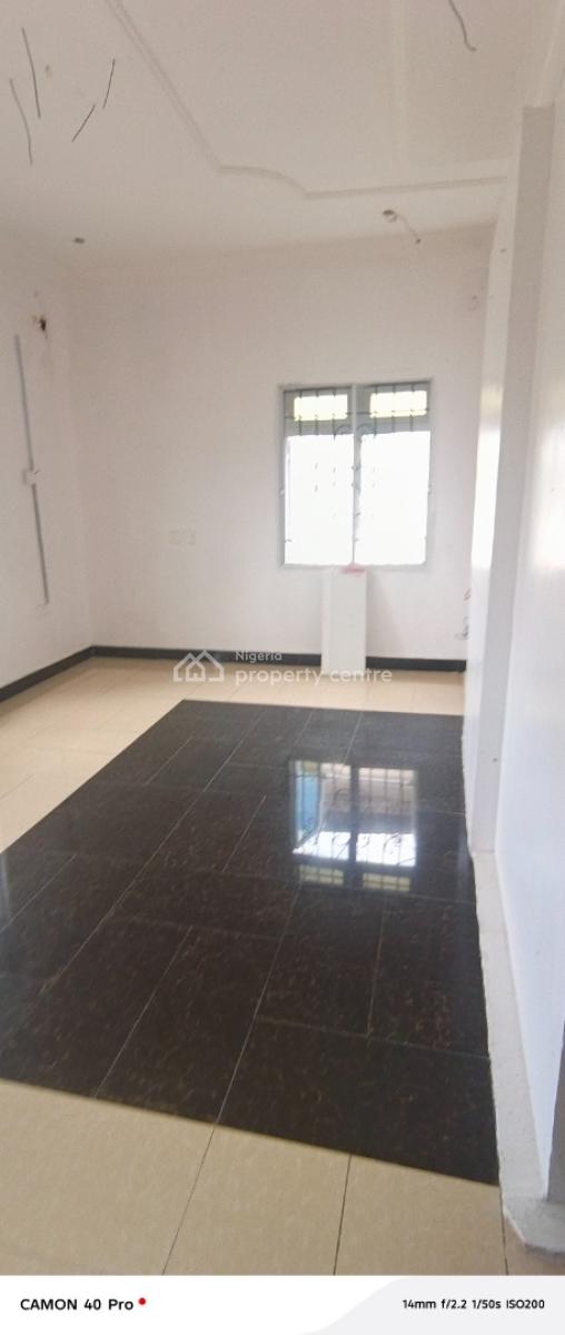 Clean and Sharp Mini Flat in Chevron Drive, Paradise 3 Estate, Lekki, Lagos, Mini Flat (room and Parlour) for Rent
