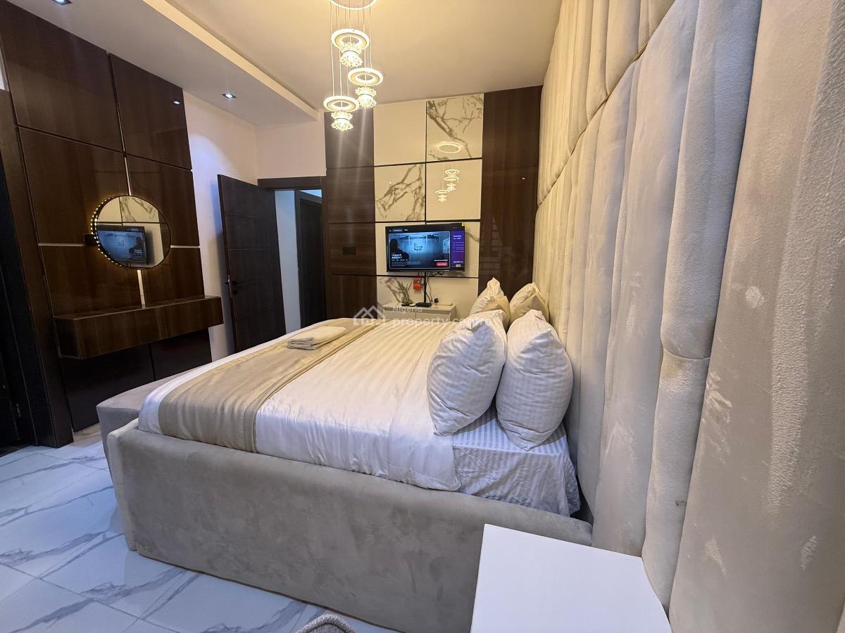 Luxury 3 Bedroom Apartment, Lekki Phase 1, Lekki, Lagos, Flat / Apartment Short Let