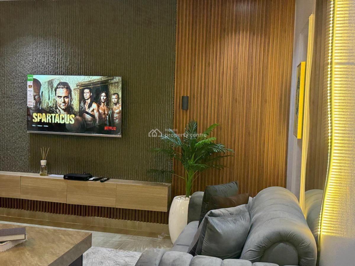 Luxury 3 Bedroom Apartment, Lekki Phase 1, Lekki, Lagos, Flat / Apartment Short Let