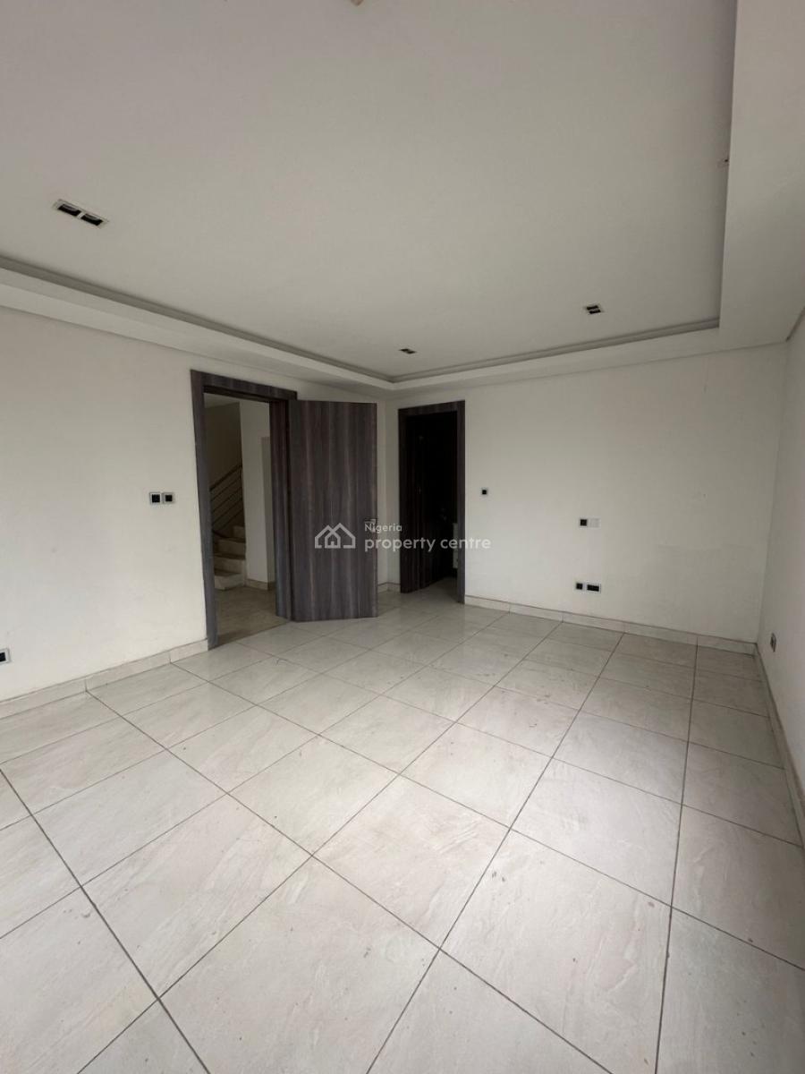 Spacious Newly Built 5-bedroom Semi-detached House with Bq, Ikoyi, Lagos, Semi-detached Duplex for Sale