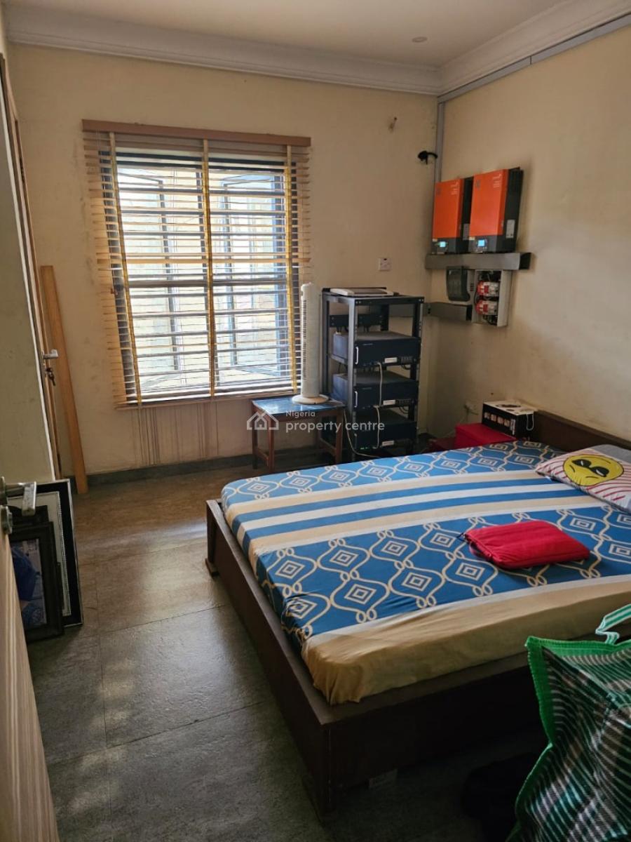 Not with Furnitures: 3bedroom Apartment Just Out, Lekki Phase 1, Lekki, Lagos, Flat / Apartment for Rent