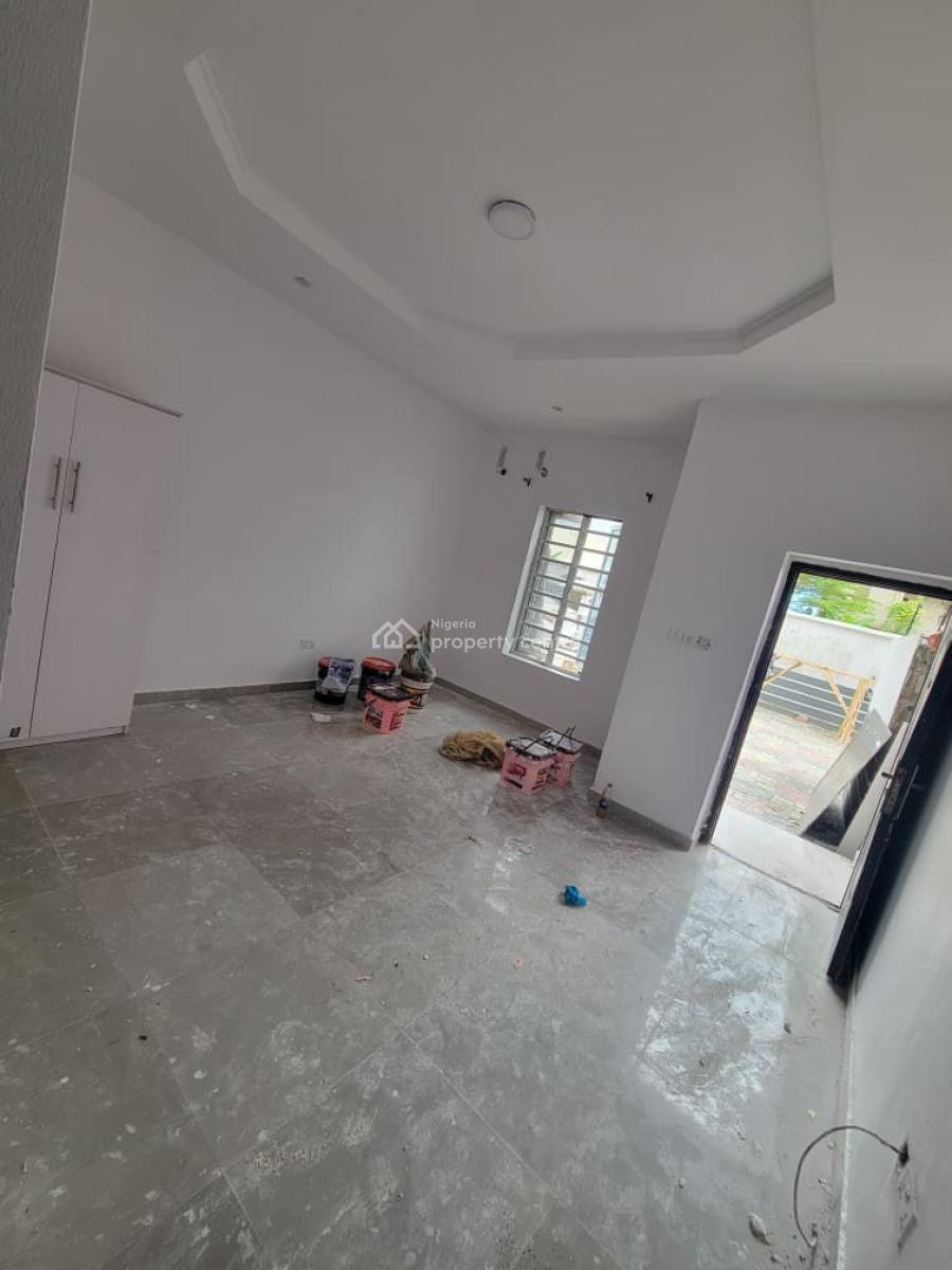 Well Maintained Room and Parlour, Lekki Atlantic Garden Estate,general Paint, Ajah, Lagos, Mini Flat (room and Parlour) for Rent