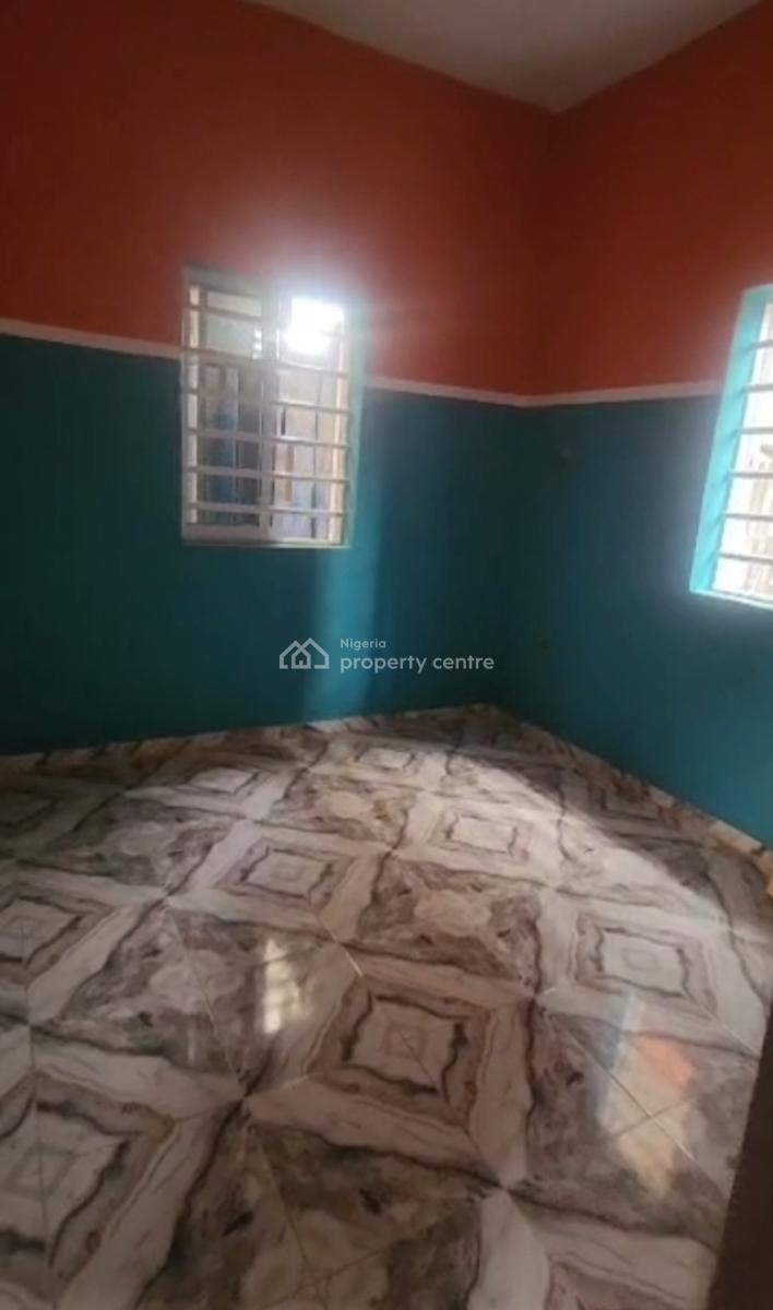Newly Built Spacious One Bedroom Apartment, Off Ijesha Road, By Gbadamasi Bus Stop, Surulere, Lagos, Flat / Apartment for Rent