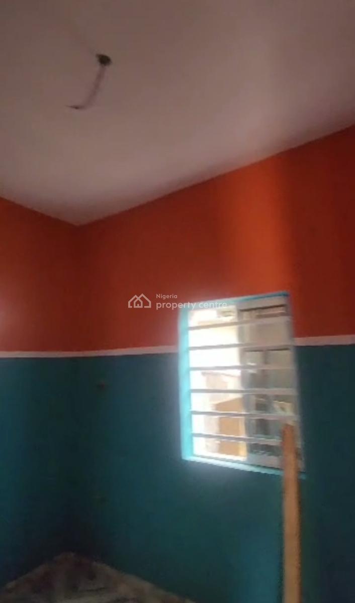 Newly Built Spacious One Bedroom Apartment, Off Ijesha Road, By Gbadamasi Bus Stop, Surulere, Lagos, Flat / Apartment for Rent