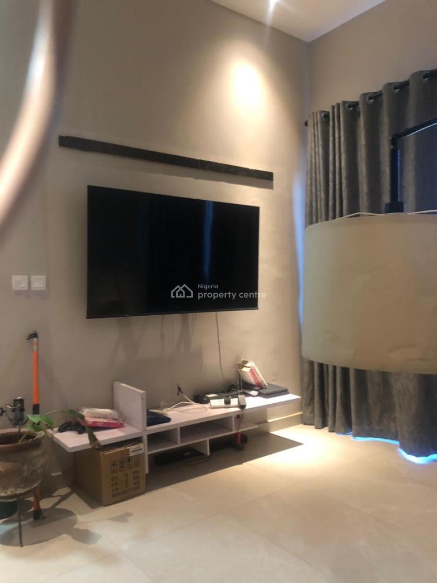 5 Bedroom Terrace Duplex with Pool & Penthouse, Off Admiralty Way, Lekki Phase 1, Lekki, Lagos, Terraced Duplex for Sale