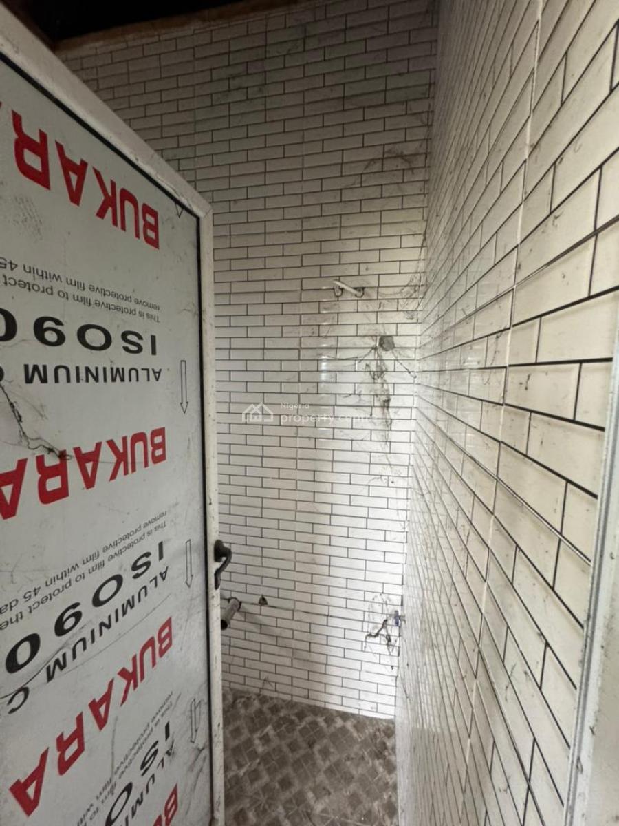 a Commercial Building on a Large Parcel of Land, Yaepowo Busstop, Along Refinery Road,  After Eleko, Ibeju Lekki, Lagos, Plaza / Complex / Mall for Sale