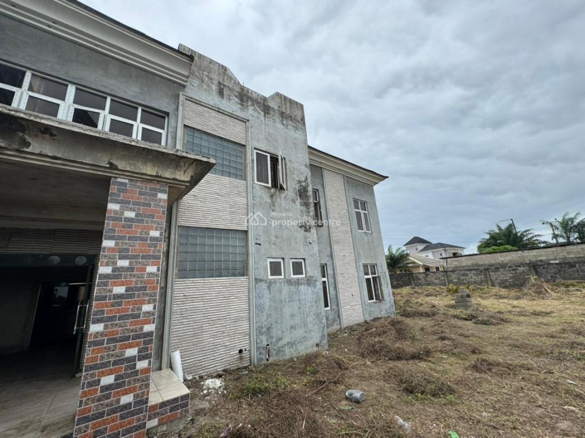 a Commercial Building on a Large Parcel of Land, Yaepowo Busstop, Along Refinery Road,  After Eleko, Ibeju Lekki, Lagos, Plaza / Complex / Mall for Sale