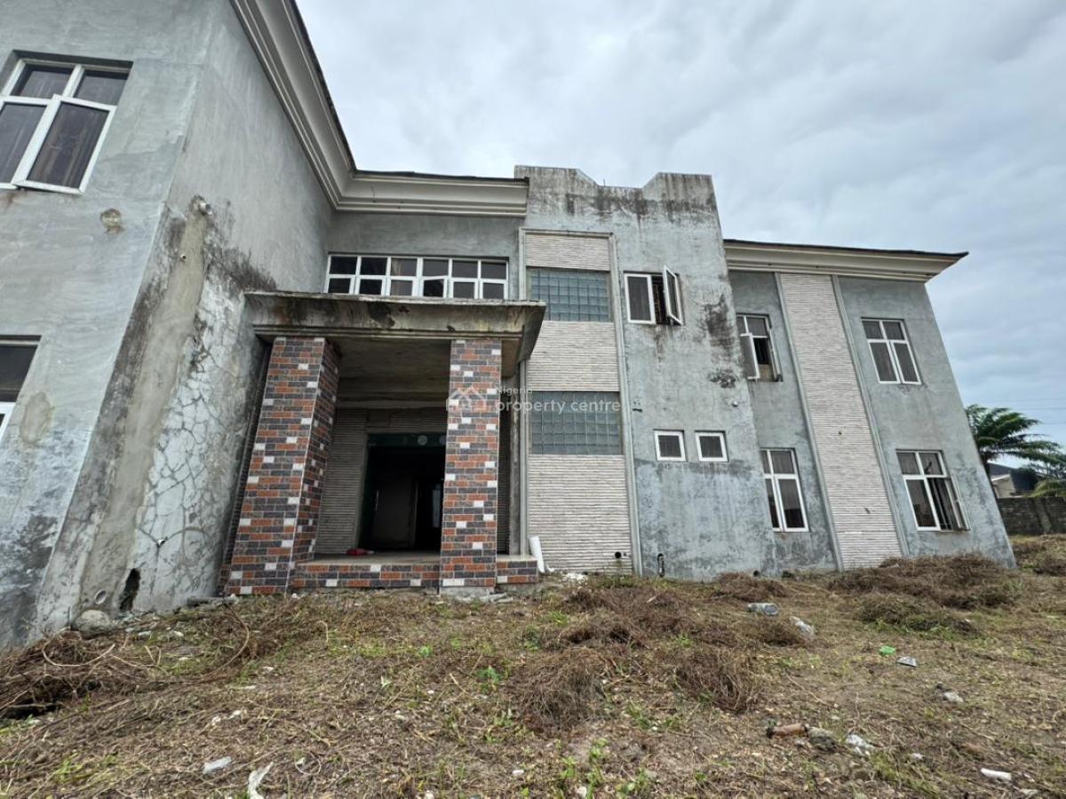a Commercial Building on a Large Parcel of Land, Yaepowo Busstop, Along Refinery Road,  After Eleko, Ibeju Lekki, Lagos, Plaza / Complex / Mall for Sale