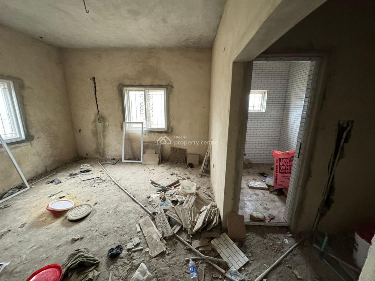 a Commercial Building on a Large Parcel of Land, Yaepowo Busstop, Along Refinery Road,  After Eleko, Ibeju Lekki, Lagos, Plaza / Complex / Mall for Sale