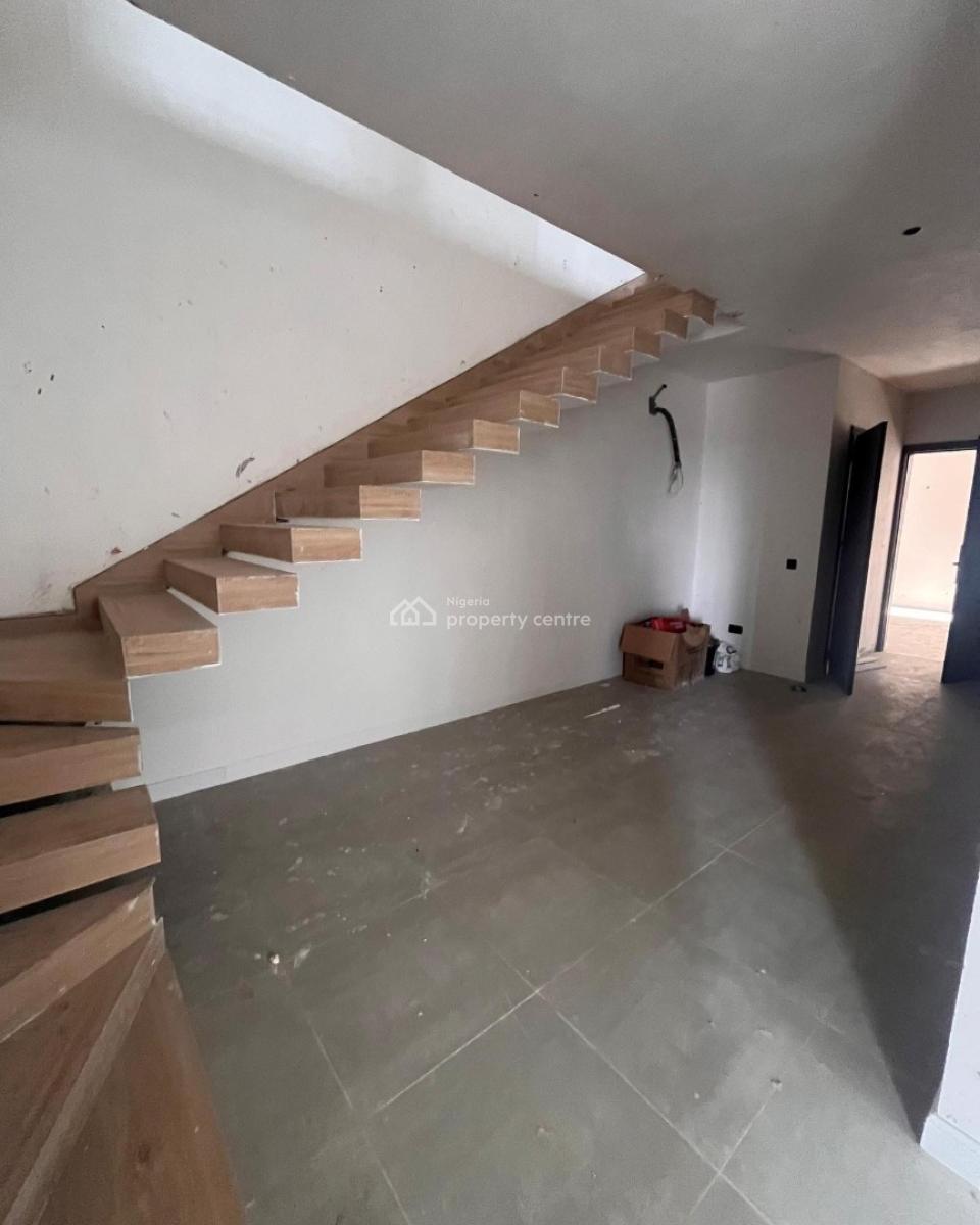 Lovely 3 Bedroom Apartment with Bq, Victoria Island, Victoria Island (vi), Lagos, Block of Flats for Sale