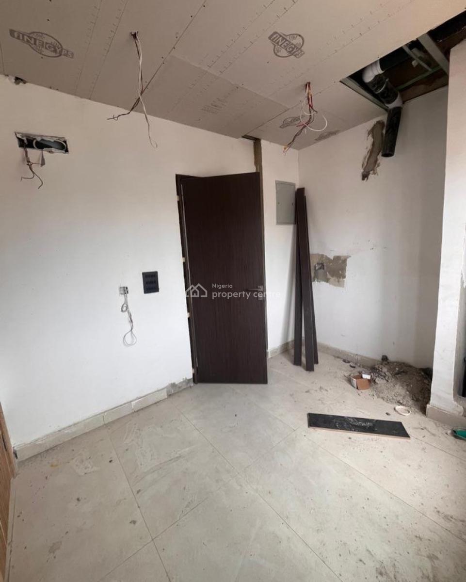 Lovely 2 Bedroom Apartment with Bq, Victoria Island, Victoria Island (vi), Lagos, Block of Flats for Sale