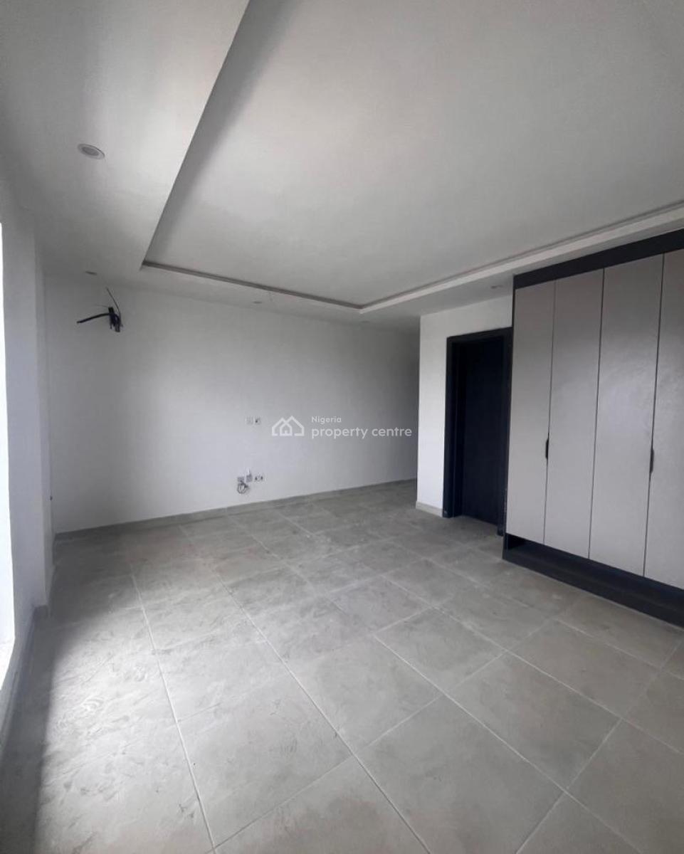 Lovely 2 Bedroom Apartment with Bq, Victoria Island, Victoria Island (vi), Lagos, Block of Flats for Sale