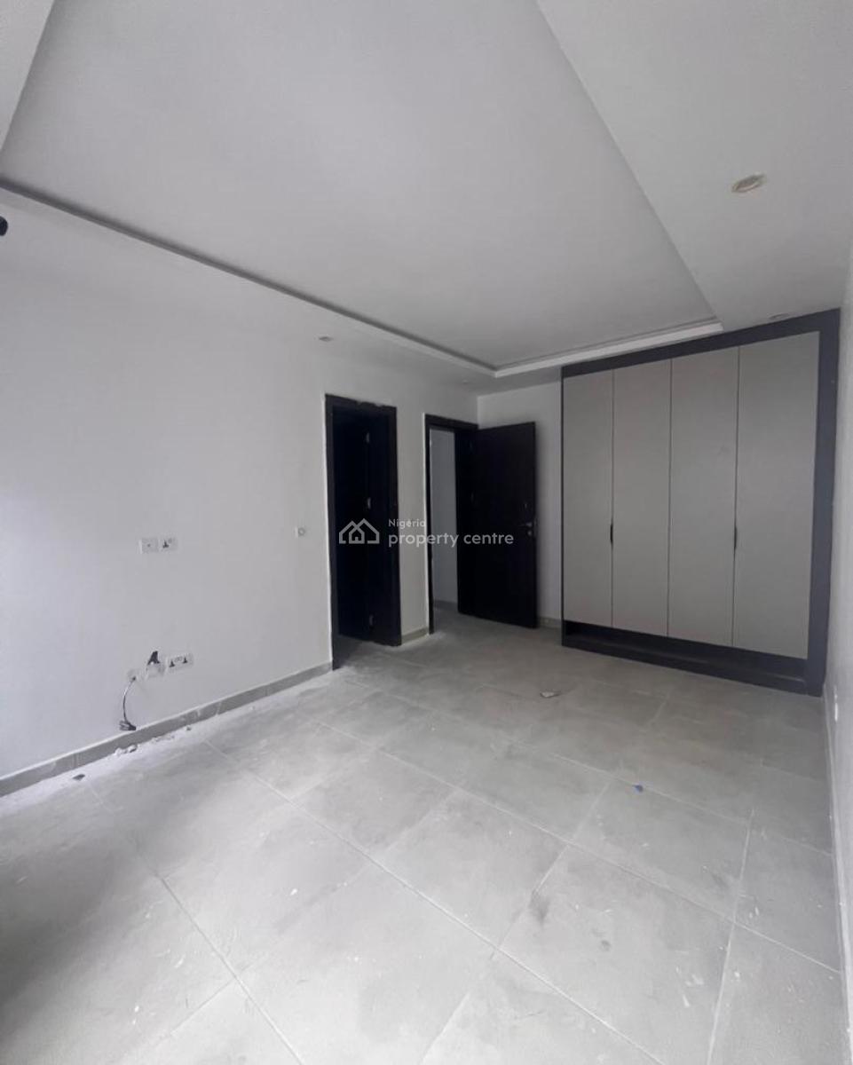 Lovely 2 Bedroom Apartment with Bq, Victoria Island, Victoria Island (vi), Lagos, Block of Flats for Sale