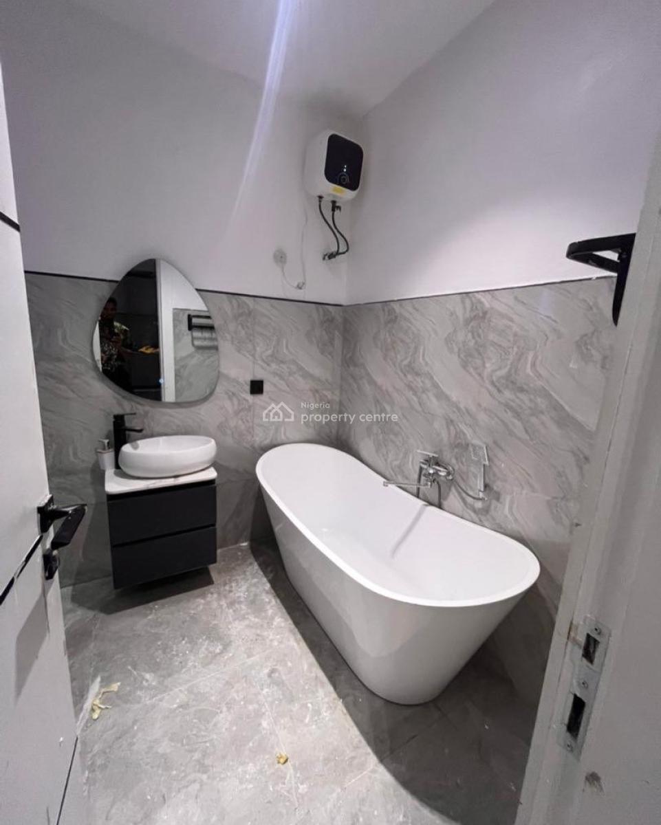 Lovely 2 Bedroom Apartment, Ikate, Ikate, Lekki, Lagos, Block of Flats for Sale