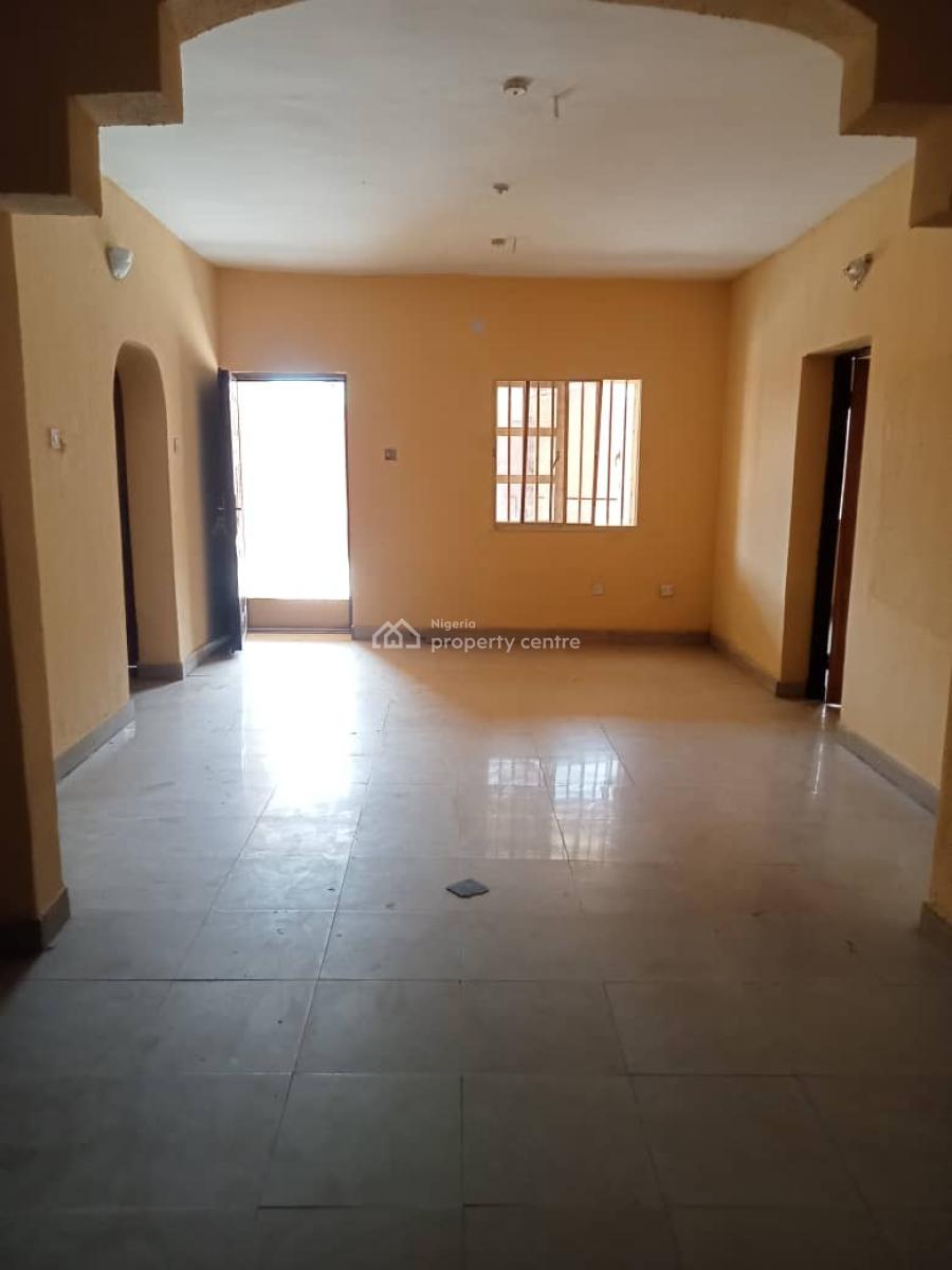 Services 3 Bedroom, Abule Egba, Abule Egba, Agege, Lagos, Flat / Apartment for Rent
