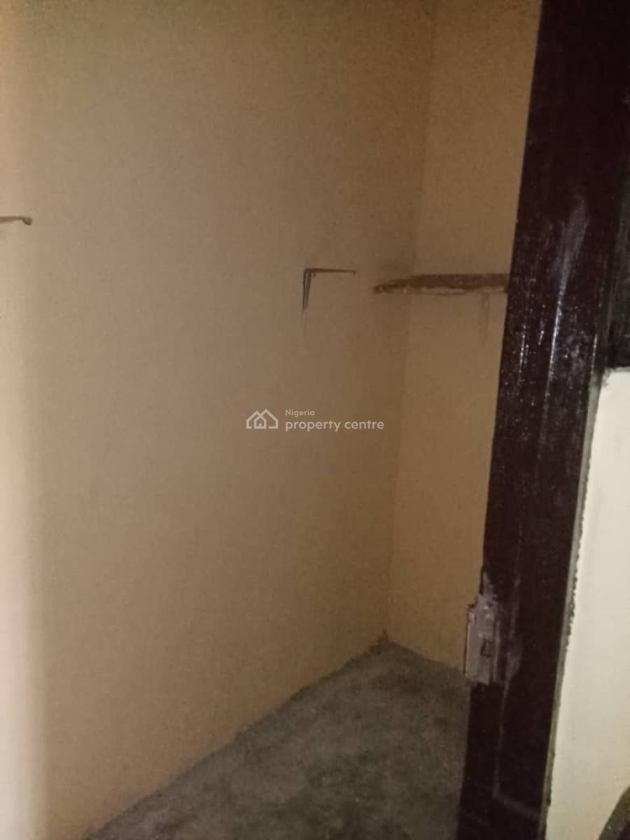 Services 3 Bedroom, Abule Egba, Abule Egba, Agege, Lagos, Flat / Apartment for Rent