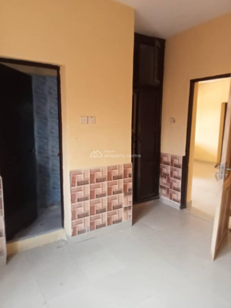 Services 3 Bedroom, Abule Egba, Abule Egba, Agege, Lagos, Flat / Apartment for Rent