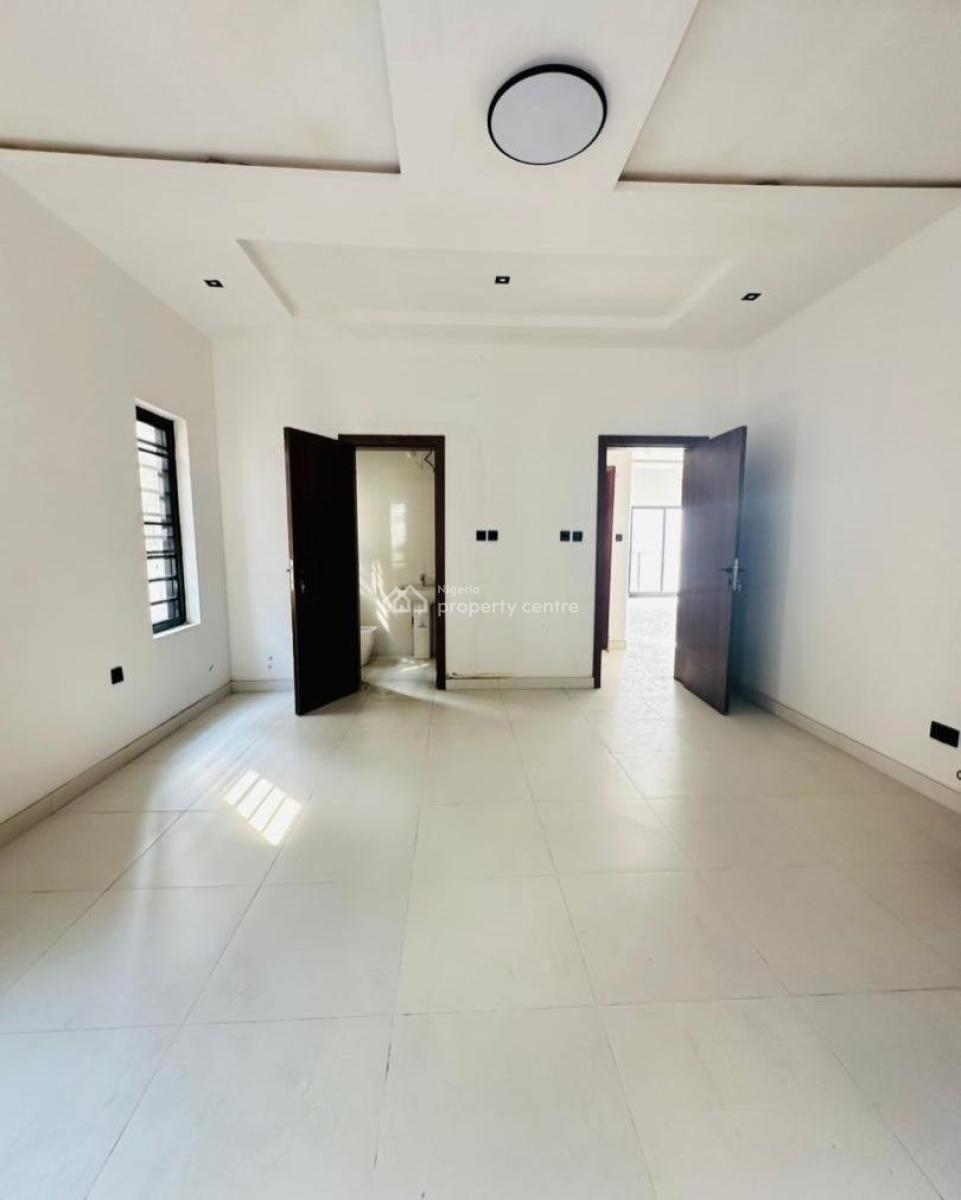 Lovely 2 Bedroom Apartment with Bq, Freedom Way, Lekki, Lagos, Block of Flats for Sale