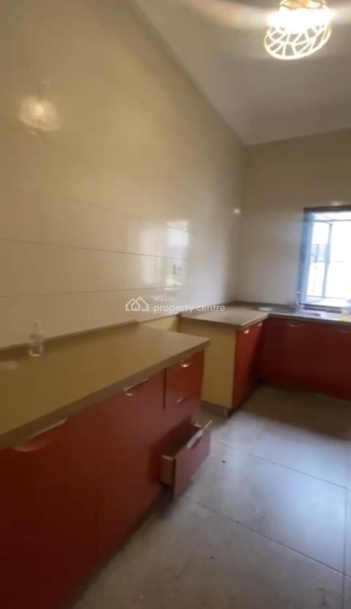 Exquisite 3 Bedroom Flat, Christ Avenue, Lekki Phase 1, Lekki, Lagos, Flat / Apartment for Rent