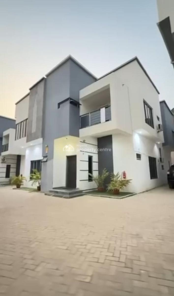 Fully Furnished 5 Bedroom Fully Detached Duplex in Guzape, Guzape District, Abuja, Detached Duplex for Sale