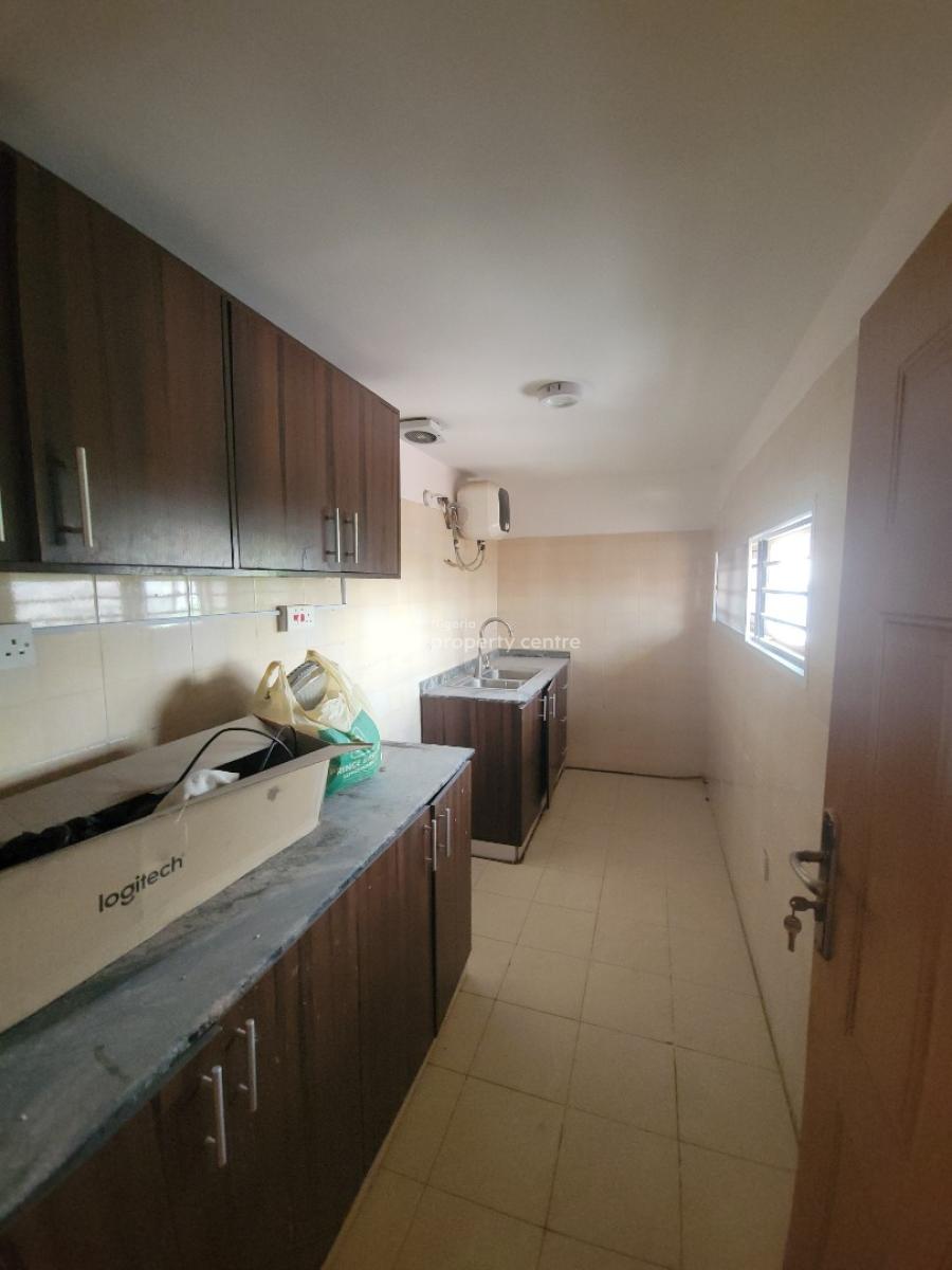 1bedroom Flat in Lekki Phase 1, Lekki Phase 1, Lekki, Lagos, Mini Flat (room and Parlour) for Rent