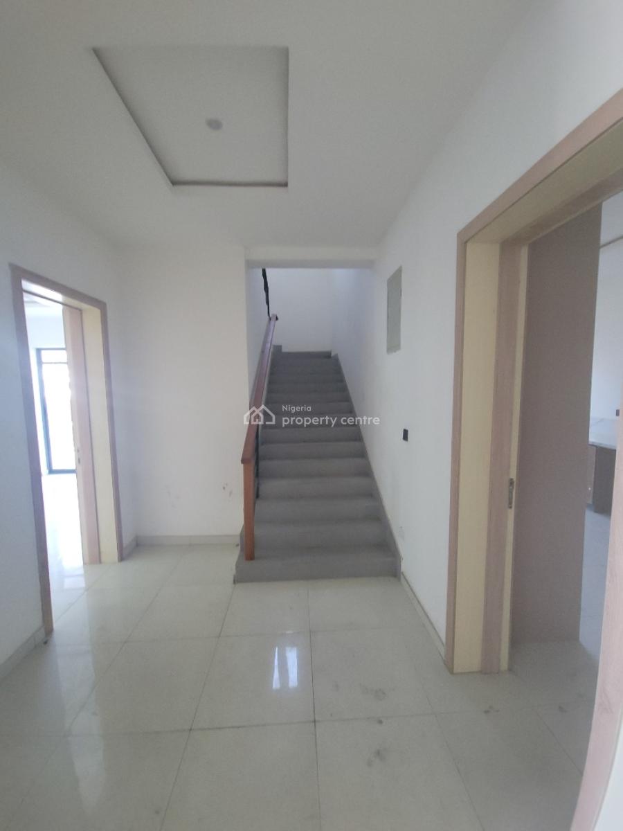 Brand New 4bedroom Maisonette in Lekki Phase 1 Lagos, Lekki Phase 1, Lekki, Lagos, Flat / Apartment for Rent