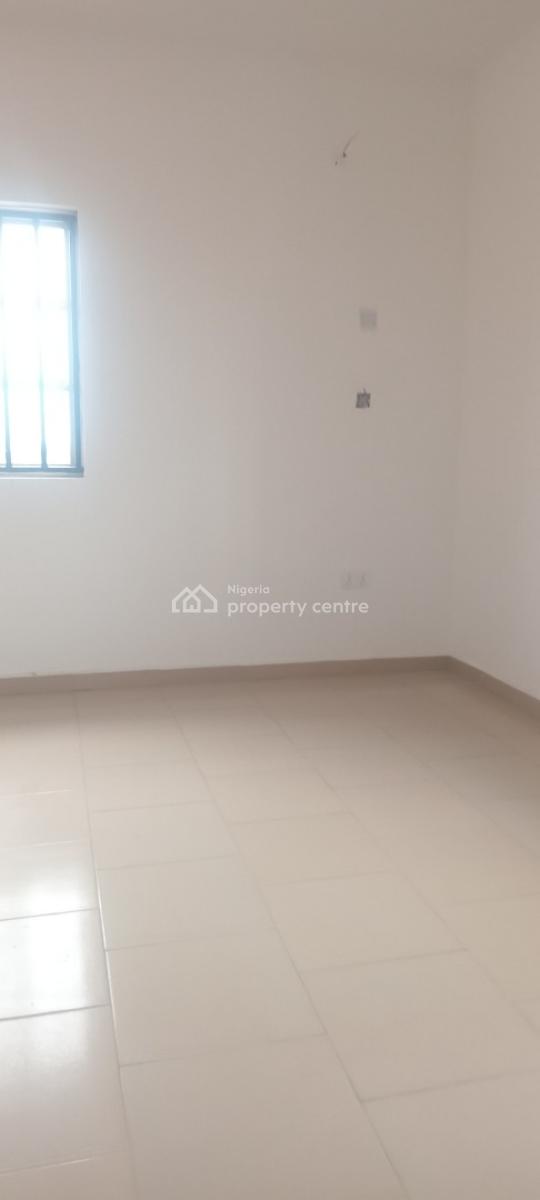 Now Selling, Mobil Road Ilaje Ajah, Ilaje, Ajah, Lagos, Flat / Apartment for Sale