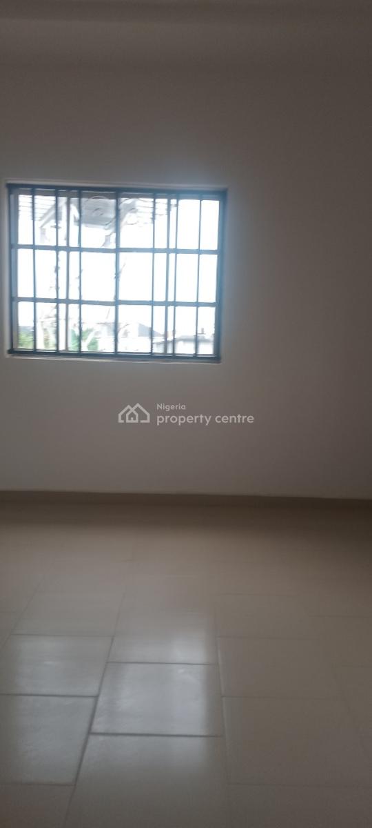 Now Selling, Mobil Road Ilaje Ajah, Ilaje, Ajah, Lagos, Flat / Apartment for Sale