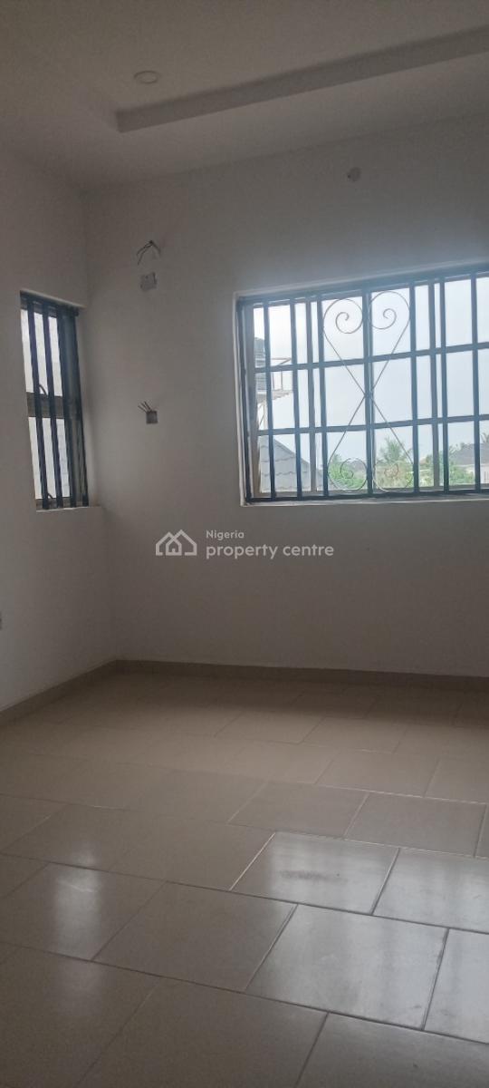 Now Selling, Mobil Road Ilaje Ajah, Ilaje, Ajah, Lagos, Flat / Apartment for Sale