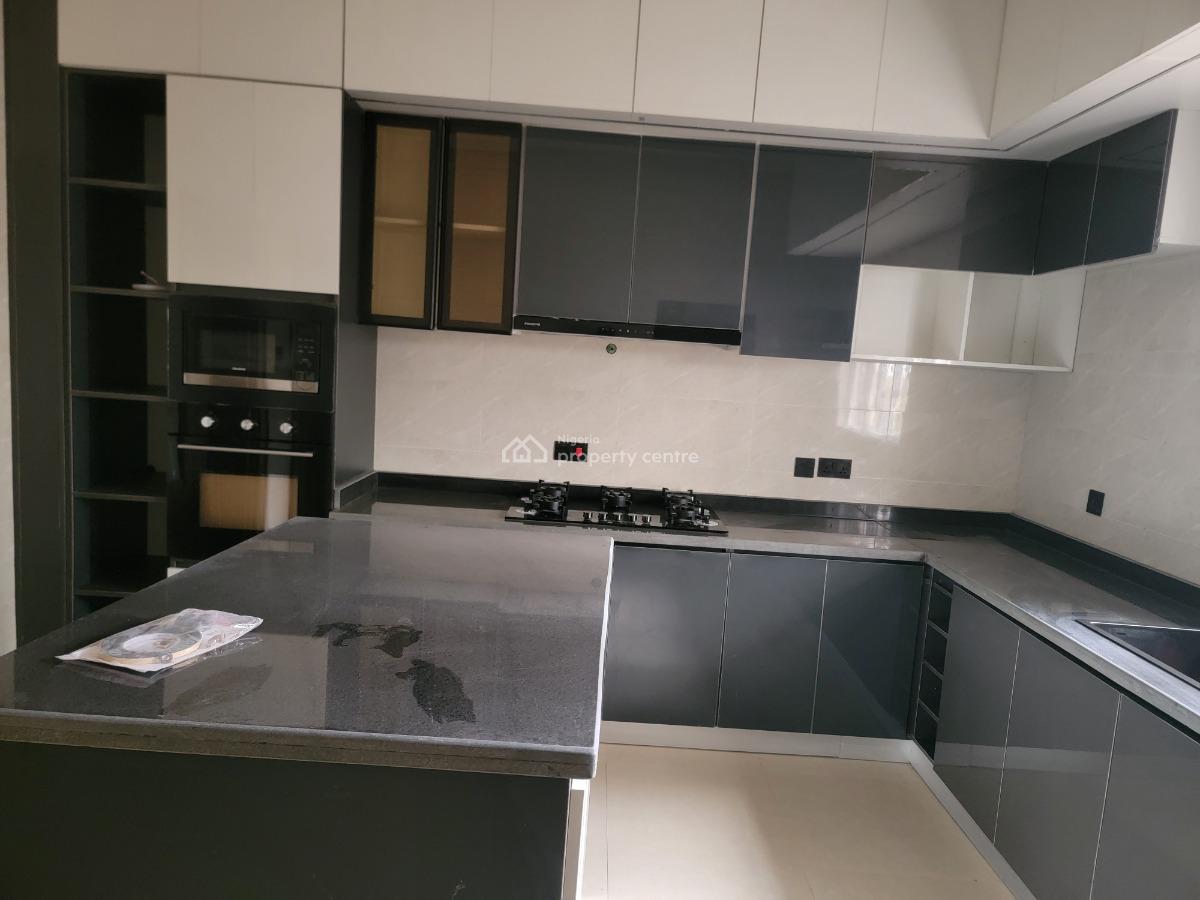 5 Bedroom Semi-detached Duplex, Guzape District, Abuja, Semi-detached Duplex for Sale