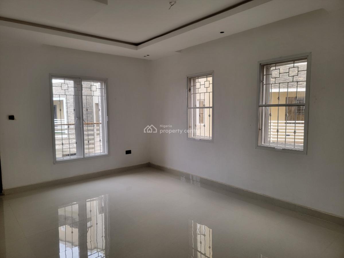 5 Bedroom Semi-detached Duplex, Guzape District, Abuja, Semi-detached Duplex for Sale